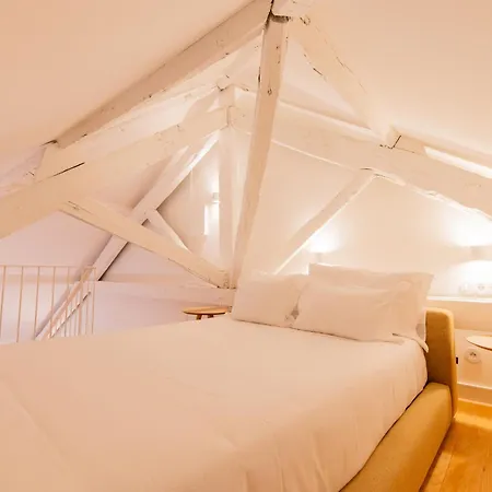 Casa Dos Aromas - Heritage & Comfort - Aparthotel 4*